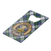 Clan Gordon Crest over Dress Tartan Creditkaart Flessenopener (Voorkant Gekanteld)