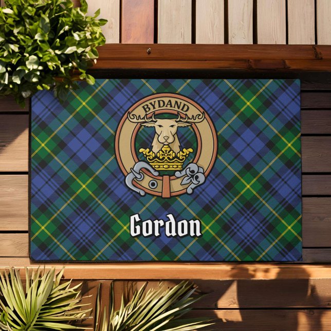 Clan Gordon Crest over Tartan Deurmat (Creator heeft geüpload)