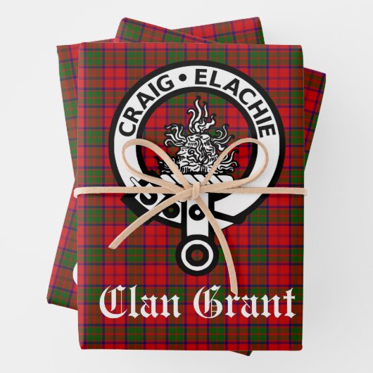 Clan Grant Crest Badge en Tartan Inpakpapier Vel (In situ)
