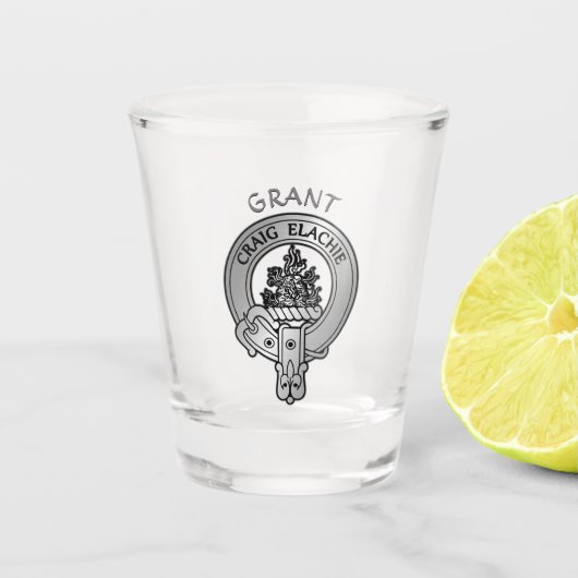 Clan Grant Crest & Tartan Shot Glas (Voorkant)