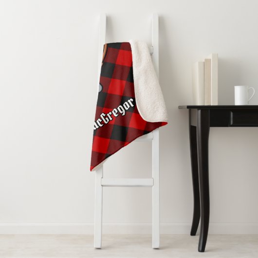 Clan Gregor Crest over Rob Roy Tartan Sherpa Deken (In situ)