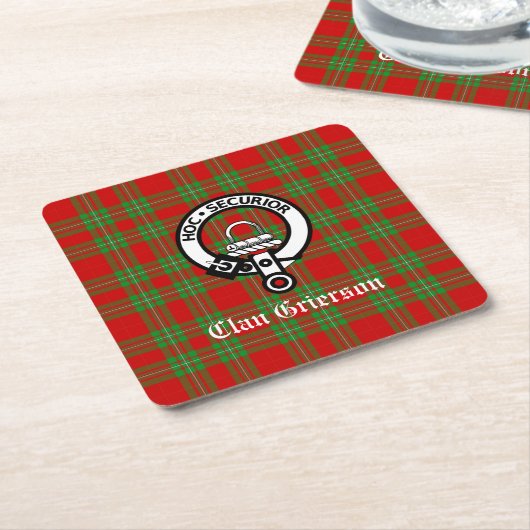 Clan Grierson Crest Badge & Tartan Kartonnen Onderzetters (Schuin)