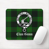 Clan Gunn Crest Badge en Tartan Muismat (Met muis)