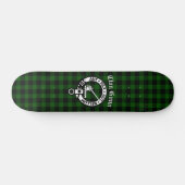 Clan Gunn Crest Badge en Tartan Persoonlijk Skateboard (Horizontaal)
