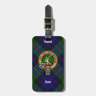 Clan Gunn Crest over Tartan Bagagelabel