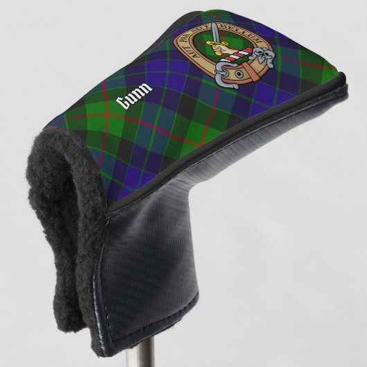 Clan Gunn Crest over Tartan Golfheadcover (3/4 voorkant)