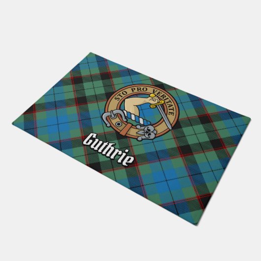 Clan Guthrie Crest over Tartan Deurmat (Schuin)