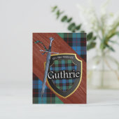 Clan Guthrie Tartan Sword & Shield Briefkaart (Staand voorkant)