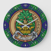 Clan Hamilton Crest over jagen Tartan Grote Klok (Voorkant)
