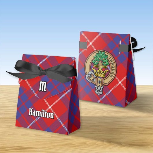 Clan Hamilton Crest over Red Tartan Favor Box Bedankdoosjes