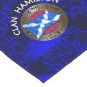 Clan Hamilton Tartan Knot & Flag Korte Tafelloper (Hoek)