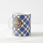 Clan Hannay Crest over Tartan Koffiemok (Voorkant links)