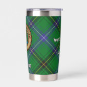 Clan Henderson Crest over Tartan Geïsoleerde Drinkbeker (Links)