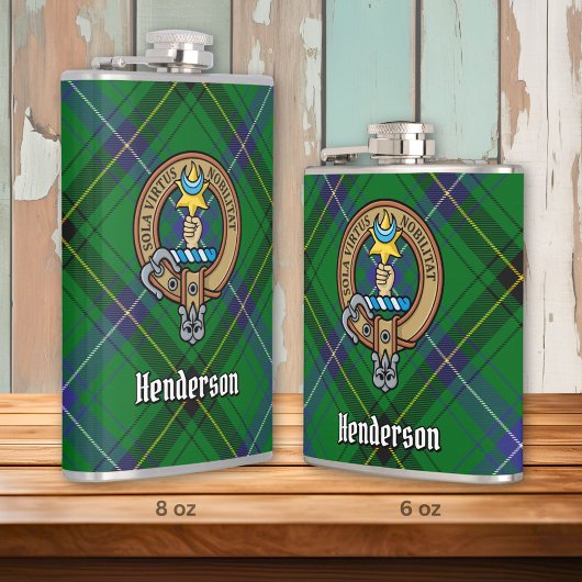Clan Henderson Crest over Tartan Heupfles