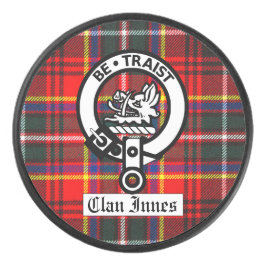 Clan Innes Crest Badge en Tartan Hockey Puck