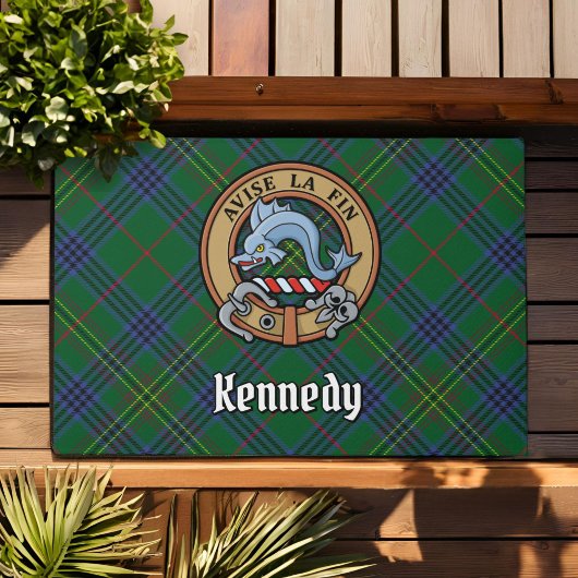 Clan Kennedy Crest over Tartan Deurmat