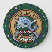 Clan Kennedy Crest over Tartan Grote Klok (Voorkant)