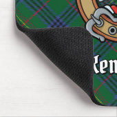 Clan Kennedy Crest over Tartan Muismat (Hoek)