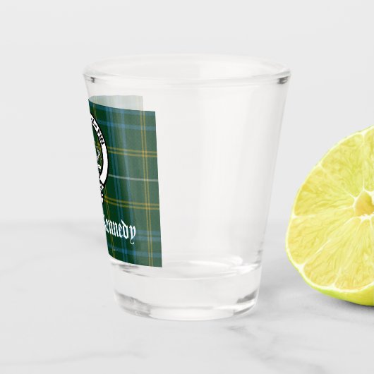 Clan Kennedy Crest Tartan Shot Glas (Rechts)