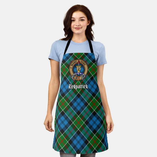 Clan Kirkpatrick Crest over Tartan Schort (Gedragen)
