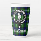 Clan Lamont Crest Badge en Tartan Latte Mok (Voorkant)