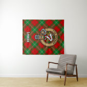 Clan Lennox Crest over Tartan Tapestry Wandkleed (In Situ (horizontaal))