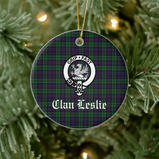 Clan Leslie Crest Badge en Tartan  Keramisch Ornament (Boom)