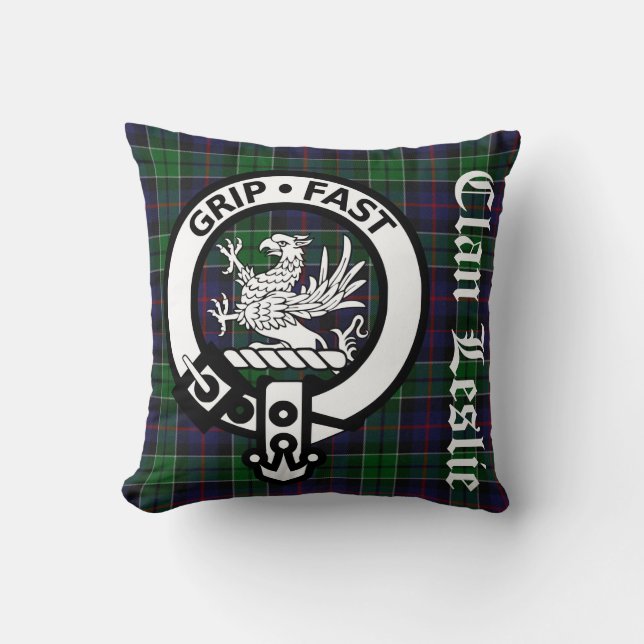 Clan Leslie Crest Badge & Tartan Kussen (Voorkant)