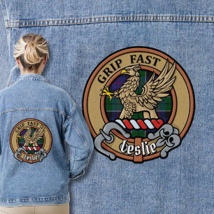 Clan Leslie Crest over de jacht op Tartan Denim Jacket
