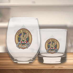 Clan Leslie Crest over de jacht op Tartan Whisky Glas