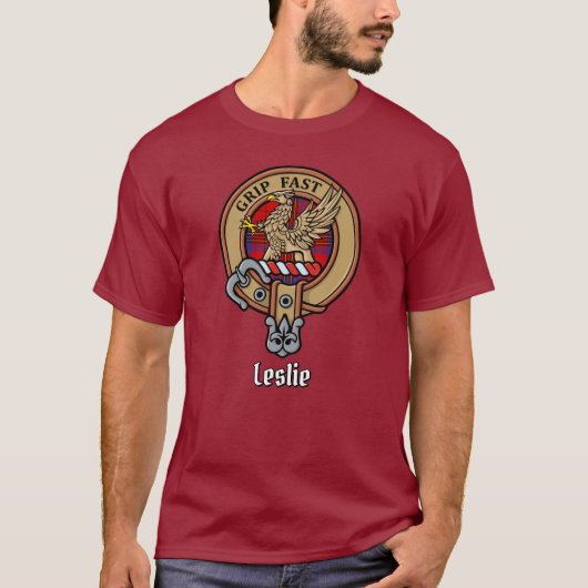 Clan Leslie Crest over Red Tartan T-shirt (Voorkant)