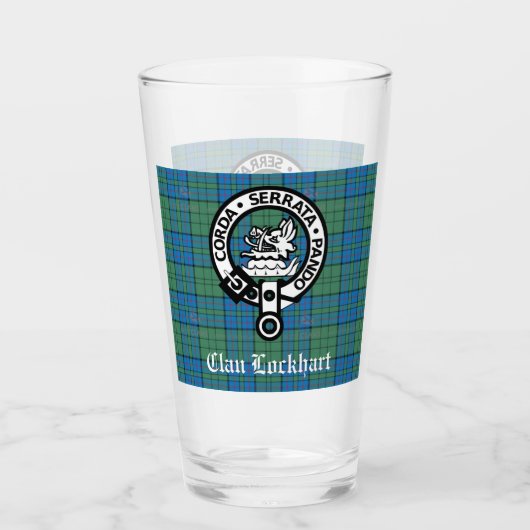 Clan Lockhart Crest Badge & Tartan Glas (Voorkant)