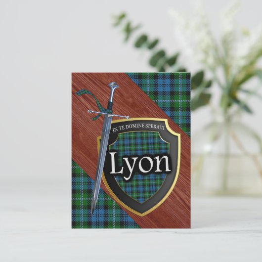 Clan Lyon Tartan Sword & Shield Briefkaart (Staand voorkant)