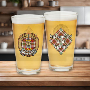 Clan MacAlister Crest over Jurk Tartan Glas