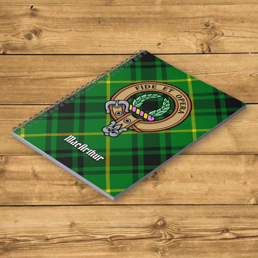 Clan MacArthur Crest over Tartan Notitieboek
