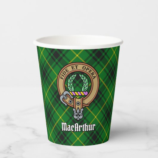 Clan MacArthur Crest over Tartan Papieren Bekers (Voorkant)