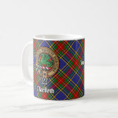 Clan MacBeth Crest over Tartan Koffiemok (Voorkant links)