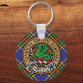 Clan MacBeth Crest over Tartan Sleutelhanger (Voorkant)