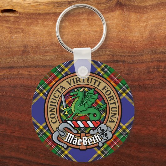 Clan MacBeth Crest over Tartan Sleutelhanger (Voorkant)