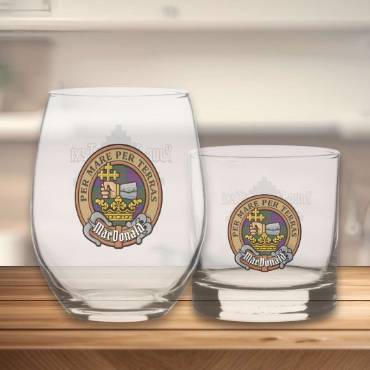 Clan MacDonald Crest over Tartan Whisky Glas