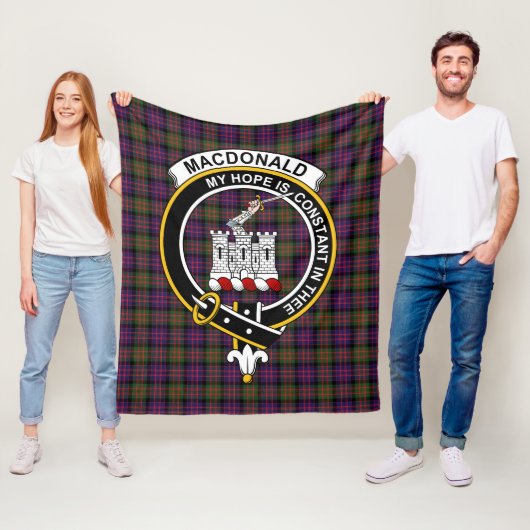 Clan MacDonald Modern Macdonalds van Ranald Tartan Fleece Deken (In situ)