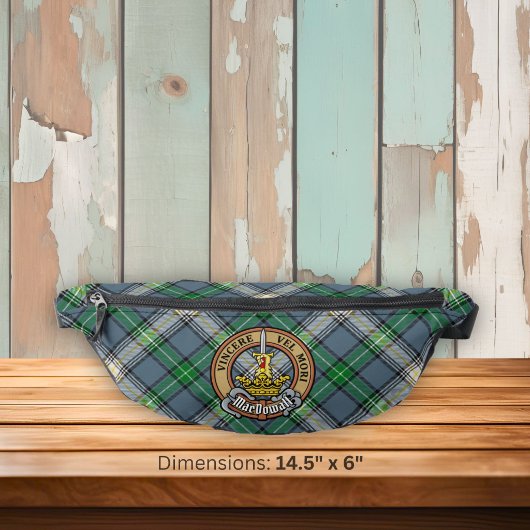 Clan MacDowall Crest over tartan Heuptasje