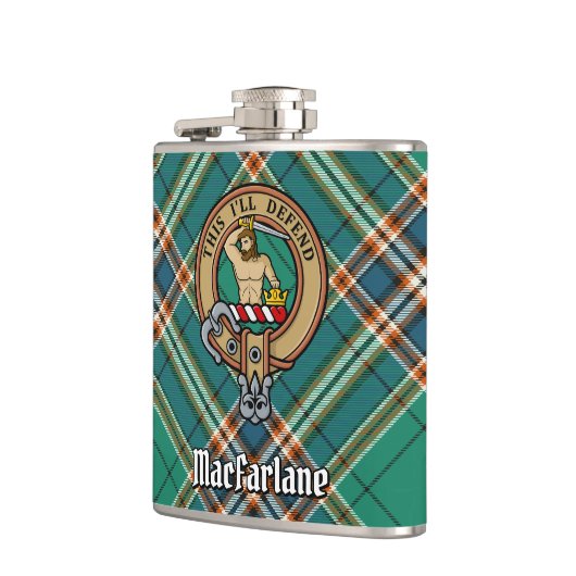 Clan MacFarlane Crest over de oude jacht Tartan Heupfles (Links)