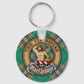 Clan MacFarlane Crest over de oude jacht Tartan Sleutelhanger (Voorkant)