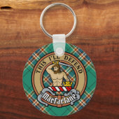 Clan MacFarlane Crest over de oude jacht Tartan Sleutelhanger (Voorkant)