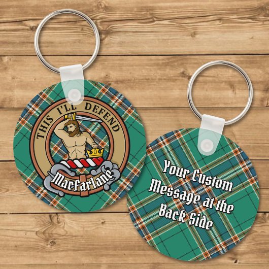 Clan MacFarlane Crest over de oude jacht Tartan Sleutelhanger