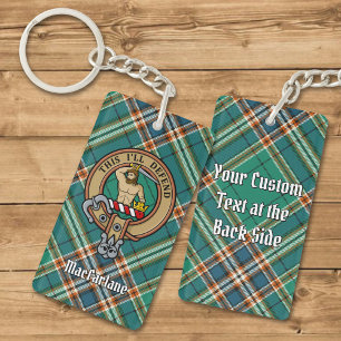 Clan MacFarlane Crest over de oude jacht Tartan Sleutelhanger