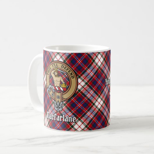 Clan MacFarlane Crest over Jurk Tartan Koffiemok (Voorkant links)