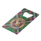 Clan MacFarlane Crest over moderne jacht Tartan Creditkaart Flessenopener (Voorkant Gekanteld)