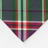 Clan MacFarlane Crest over moderne jacht Tartan Fleece Deken (Hoek)